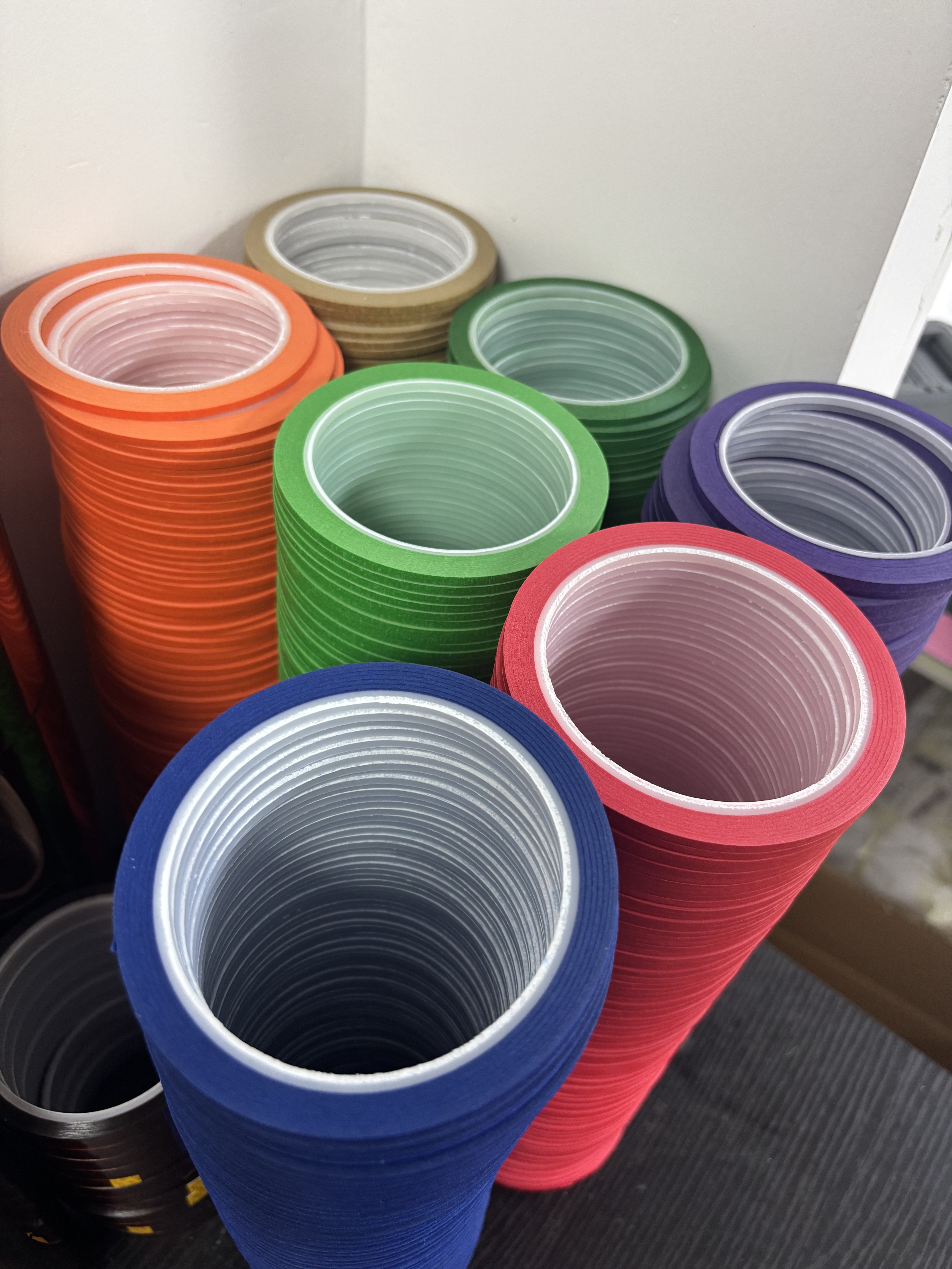 12ROLLS Rainbow Colored Maskin - đánh giá và giá School Of Art X Craft