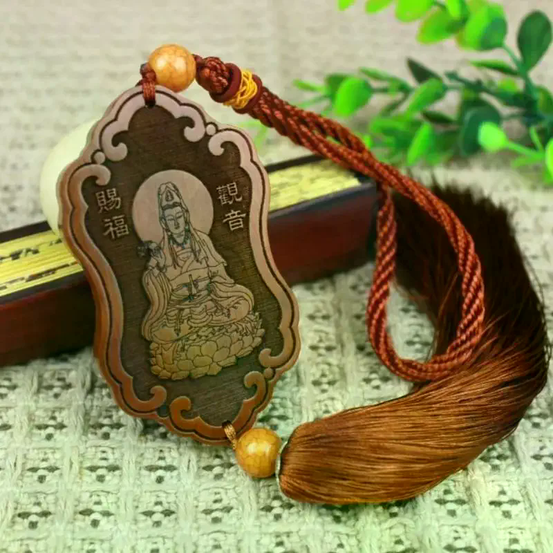 Wooden Carved Guanyin Ornament - đánh giá và giá Art Craft Mirror